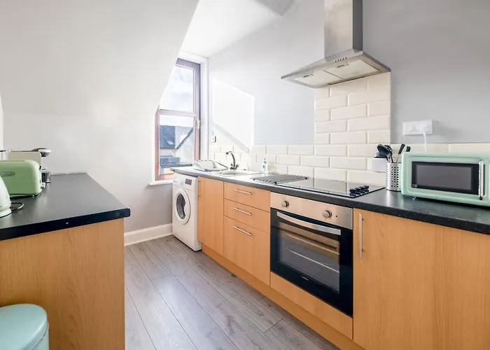 Dryburgh Apartments No2
